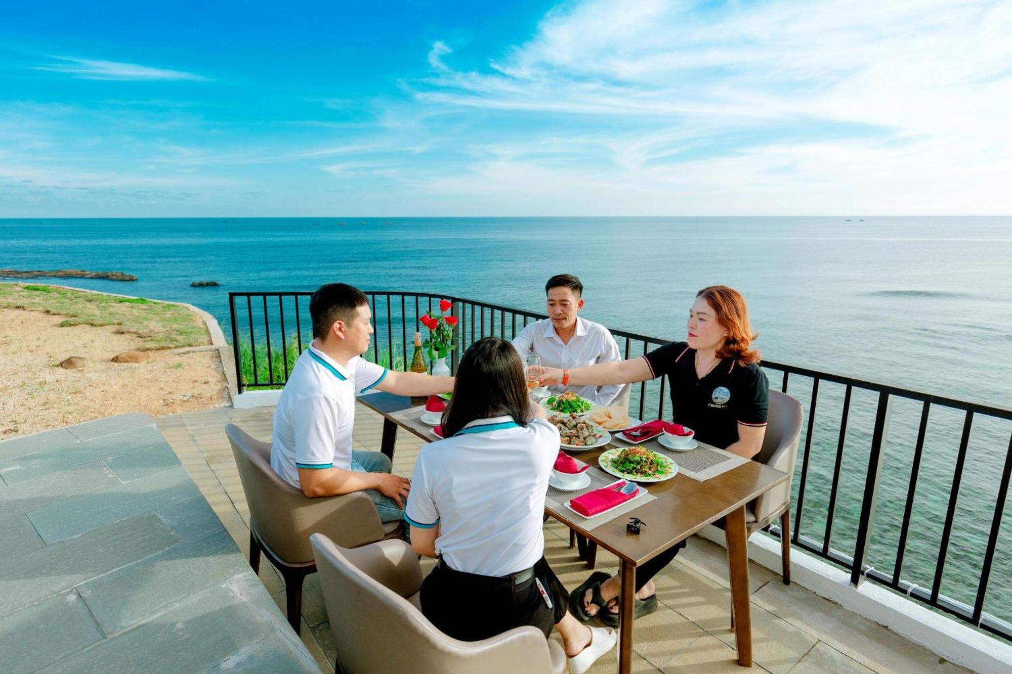 ลีซอน เพิร์ลไอส์แลนด์ โฮเต็ล แอนด์ รีสอร์ต Hotel Ly Son ภายนอก รูปภาพ